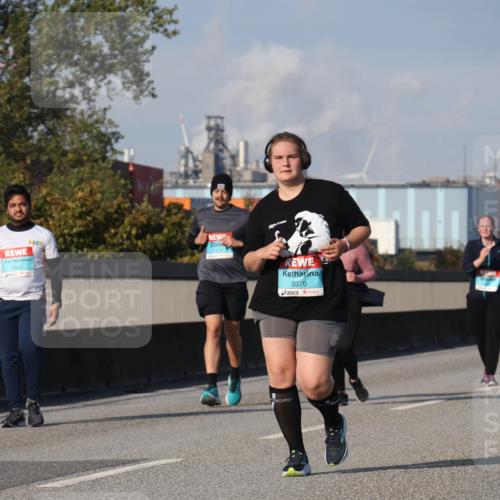 03.10.2025 - Köhlbrandbrückenlauf Luisa Fischer http://msf.ph/oto/8986944 03.10.2025 11:22:04 Position 3 3347, 2277, 3370 meine-sportfotos.de
