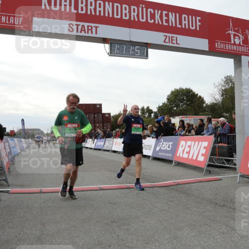 03.10.2025 - Köhlbrandbrückenlauf Yannick Fuchs http://msf.ph/oto/8987027 03.10.2025 16:11:49 Ziel 7419, 7469, 7533, 7658, 7961, 8005, 8096, 8954, 9202, 9244, 9392 meine-sportfotos.de