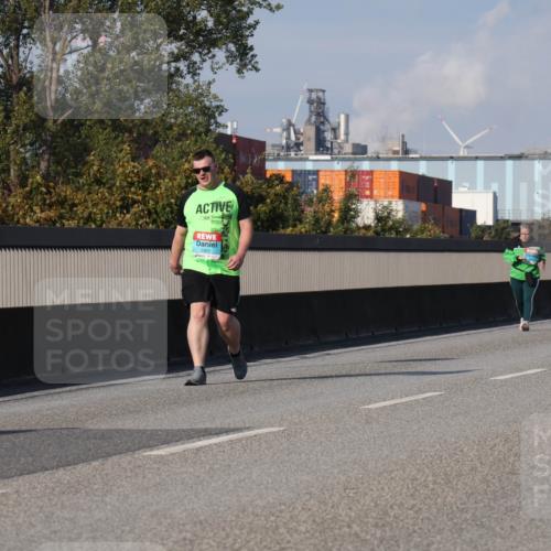 03.10.2025 - Köhlbrandbrückenlauf Luisa Fischer http://msf.ph/oto/8987090 03.10.2025 11:22:20 Position 3 2992 meine-sportfotos.de
