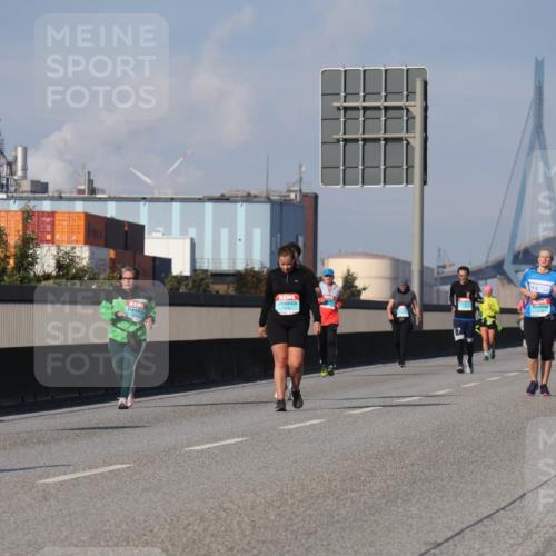 03.10.2025 - Köhlbrandbrückenlauf Luisa Fischer http://msf.ph/oto/8987123 03.10.2025 11:22:23 Position 3  meine-sportfotos.de