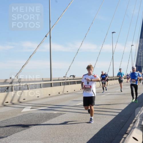 03.10.2025 - Köhlbrandbrückenlauf Matties Gatica Varas http://msf.ph/oto/8987127 03.10.2025 12:28:15 Position 2  meine-sportfotos.de