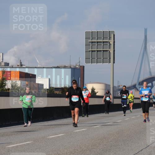 03.10.2025 - Köhlbrandbrückenlauf Luisa Fischer http://msf.ph/oto/8987128 03.10.2025 11:22:24 Position 3  meine-sportfotos.de