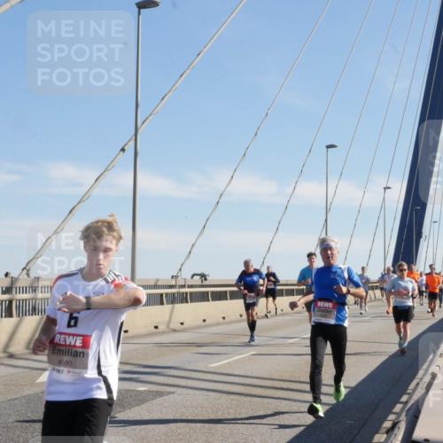 03.10.2025 - Köhlbrandbrückenlauf Matties Gatica Varas http://msf.ph/oto/8987139 03.10.2025 12:28:17 Position 2 6, 4580 meine-sportfotos.de