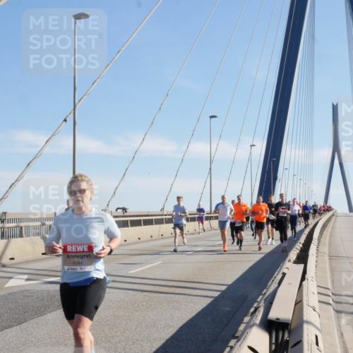 03.10.2025 - Köhlbrandbrückenlauf Matties Gatica Varas http://msf.ph/oto/8987164 03.10.2025 12:28:20 Position 2 6120, 4544 meine-sportfotos.de
