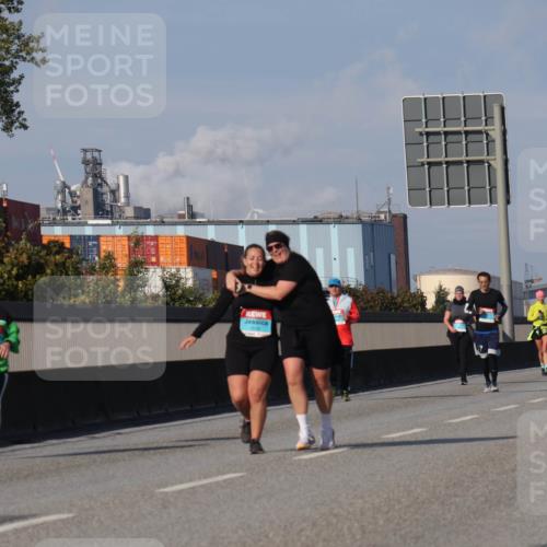 03.10.2025 - Köhlbrandbrückenlauf Luisa Fischer http://msf.ph/oto/8987180 03.10.2025 11:22:29 Position 3  meine-sportfotos.de