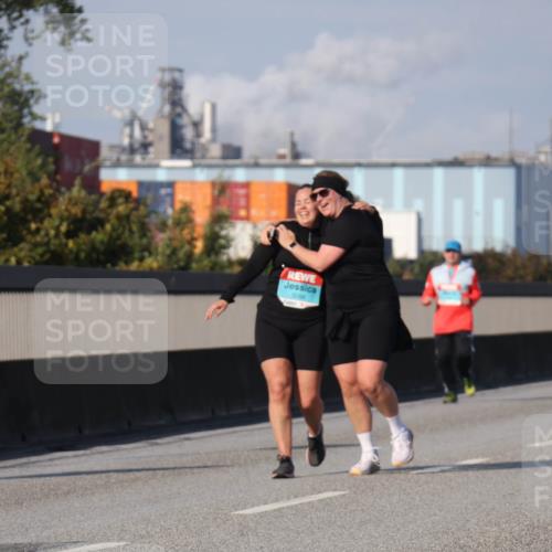 03.10.2025 - Köhlbrandbrückenlauf Luisa Fischer http://msf.ph/oto/8987190 03.10.2025 11:22:30 Position 3 3624, 3098 meine-sportfotos.de