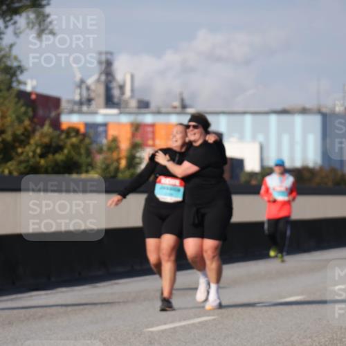 03.10.2025 - Köhlbrandbrückenlauf Luisa Fischer http://msf.ph/oto/8987192 03.10.2025 11:22:31 Position 3  meine-sportfotos.de