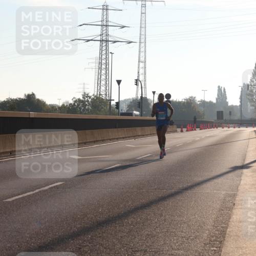 03.10.2025 - Köhlbrandbrückenlauf Luisa Fischer http://msf.ph/oto/8987272 03.10.2025 10:09:06 Position 3  meine-sportfotos.de