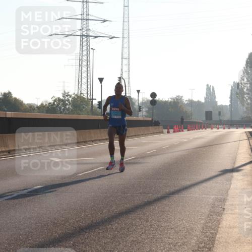 03.10.2025 - Köhlbrandbrückenlauf Luisa Fischer http://msf.ph/oto/8987290 03.10.2025 10:09:07 Position 3 3769, 1 meine-sportfotos.de