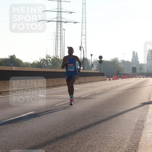 03.10.2025 - Köhlbrandbrückenlauf Luisa Fischer http://msf.ph/oto/8987296 03.10.2025 10:09:08 Position 3 3769, 1 meine-sportfotos.de