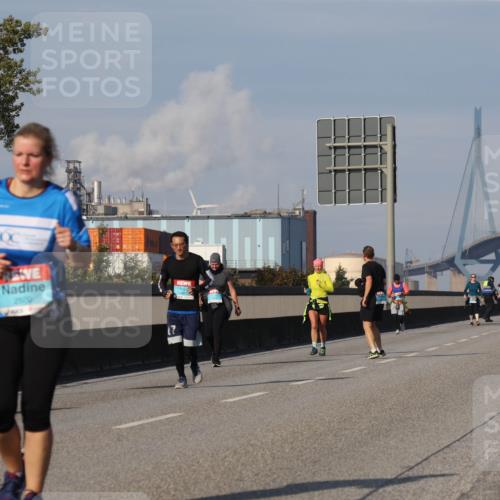 03.10.2025 - Köhlbrandbrückenlauf Luisa Fischer http://msf.ph/oto/8987341 03.10.2025 11:22:43 Position 3 2520, 17 meine-sportfotos.de