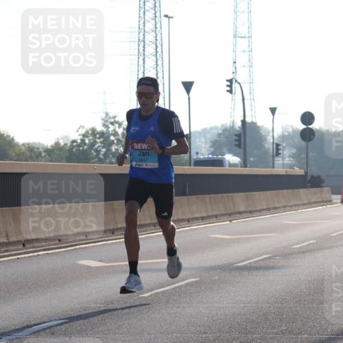 03.10.2025 - Köhlbrandbrückenlauf Luisa Fischer http://msf.ph/oto/8987344 03.10.2025 10:09:41 Position 3 3247 meine-sportfotos.de