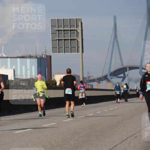 03.10.2025 - Köhlbrandbrückenlauf Luisa Fischer http://msf.ph/oto/8987382 03.10.2025 11:22:46 Position 3  meine-sportfotos.de