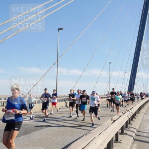 03.10.2025 - Köhlbrandbrückenlauf Matties Gatica Varas http://msf.ph/oto/8987429 03.10.2025 12:29:32 Position 2 4509 meine-sportfotos.de