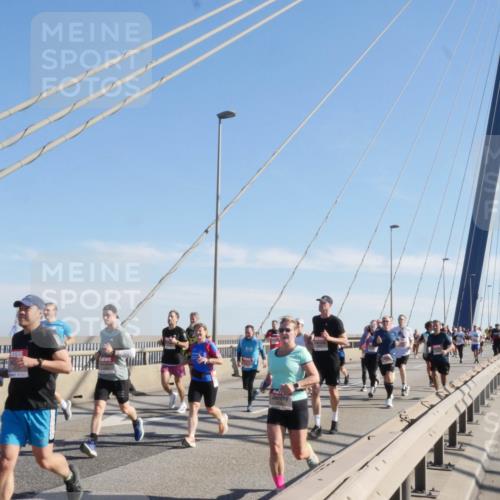 03.10.2025 - Köhlbrandbrückenlauf Matties Gatica Varas http://msf.ph/oto/8987446 03.10.2025 12:29:34 Position 2  meine-sportfotos.de
