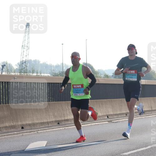 03.10.2025 - Köhlbrandbrückenlauf Luisa Fischer http://msf.ph/oto/8987447 03.10.2025 10:09:56 Position 3 3807, 1008 meine-sportfotos.de