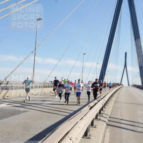 03.10.2025 - Köhlbrandbrückenlauf Matties Gatica Varas http://msf.ph/oto/8987482 03.10.2025 12:29:41 Position 2  meine-sportfotos.de