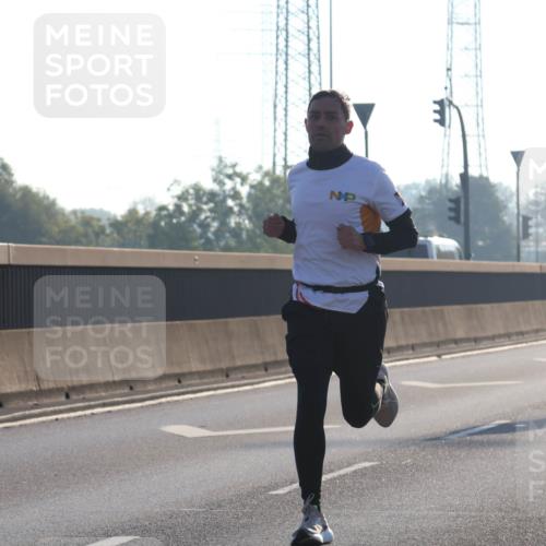 03.10.2025 - Köhlbrandbrückenlauf Luisa Fischer http://msf.ph/oto/8987563 03.10.2025 10:10:05 Position 3  meine-sportfotos.de