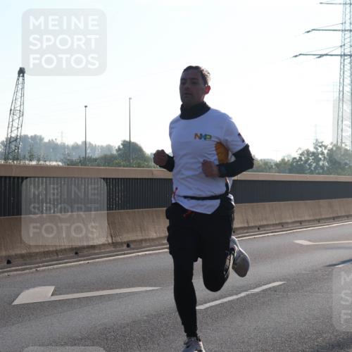 03.10.2025 - Köhlbrandbrückenlauf Luisa Fischer http://msf.ph/oto/8987588 03.10.2025 10:10:06 Position 3  meine-sportfotos.de
