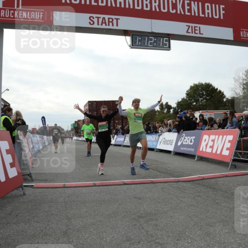 03.10.2025 - Köhlbrandbrückenlauf Yannick Fuchs http://msf.ph/oto/8987699 03.10.2025 16:12:13 Ziel 7404, 7468, 7615, 7762, 7825, 8088, 8501, 8939, 8951 meine-sportfotos.de