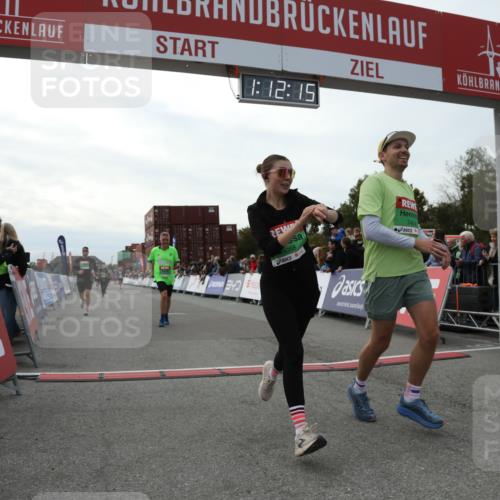 03.10.2025 - Köhlbrandbrückenlauf Yannick Fuchs http://msf.ph/oto/8987730 03.10.2025 16:12:14 Ziel 7404, 7468, 7615, 7762, 7825, 8088, 8501, 8939, 8951 meine-sportfotos.de