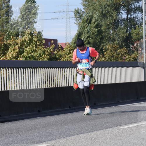 03.10.2025 - Köhlbrandbrückenlauf Luisa Fischer http://msf.ph/oto/8987749 03.10.2025 11:23:17 Position 3 3512 meine-sportfotos.de