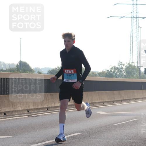 03.10.2025 - Köhlbrandbrückenlauf Luisa Fischer http://msf.ph/oto/8987783 03.10.2025 10:10:44 Position 3 3127 meine-sportfotos.de