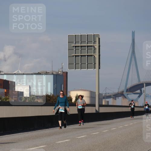 03.10.2025 - Köhlbrandbrückenlauf Luisa Fischer http://msf.ph/oto/8987797 03.10.2025 11:23:22 Position 3  meine-sportfotos.de