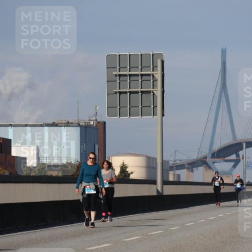03.10.2025 - Köhlbrandbrückenlauf Luisa Fischer http://msf.ph/oto/8987841 03.10.2025 11:23:25 Position 3  meine-sportfotos.de