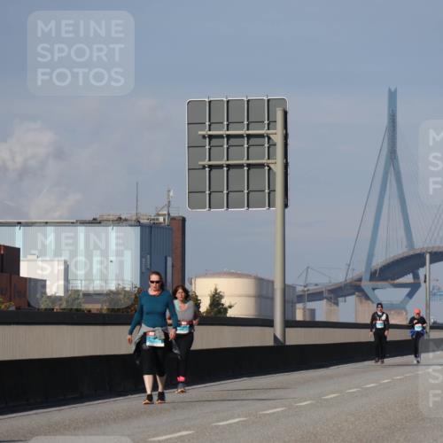 03.10.2025 - Köhlbrandbrückenlauf Luisa Fischer http://msf.ph/oto/8987847 03.10.2025 11:23:26 Position 3  meine-sportfotos.de
