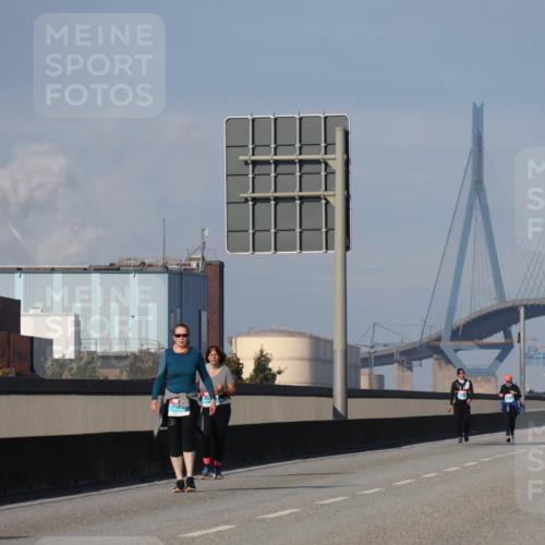 03.10.2025 - Köhlbrandbrückenlauf Luisa Fischer http://msf.ph/oto/8987853 03.10.2025 11:23:26 Position 3  meine-sportfotos.de