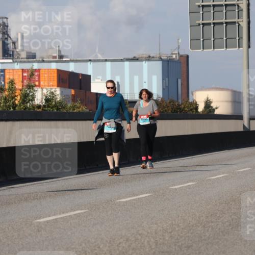 03.10.2025 - Köhlbrandbrückenlauf Luisa Fischer http://msf.ph/oto/8987917 03.10.2025 11:23:32 Position 3  meine-sportfotos.de