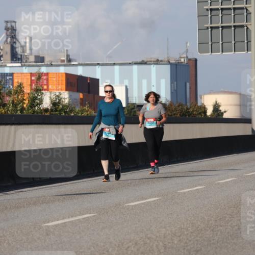 03.10.2025 - Köhlbrandbrückenlauf Luisa Fischer http://msf.ph/oto/8987929 03.10.2025 11:23:33 Position 3  meine-sportfotos.de