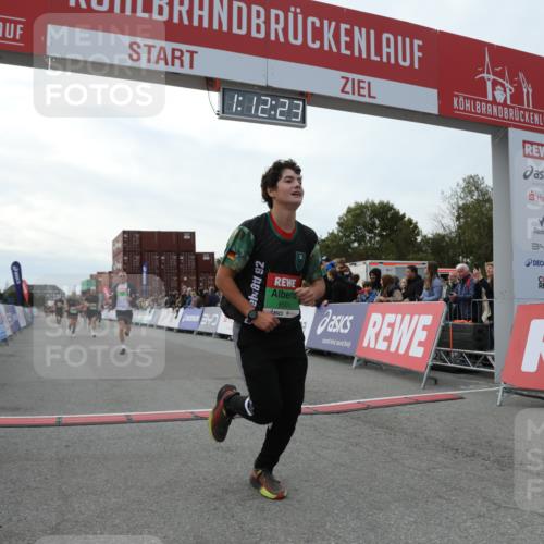 03.10.2025 - Köhlbrandbrückenlauf Yannick Fuchs http://msf.ph/oto/8987930 03.10.2025 16:12:21 Ziel 7654, 7688, 8501, 8901, 9060, 9061, 9359, 9454, 9677 meine-sportfotos.de