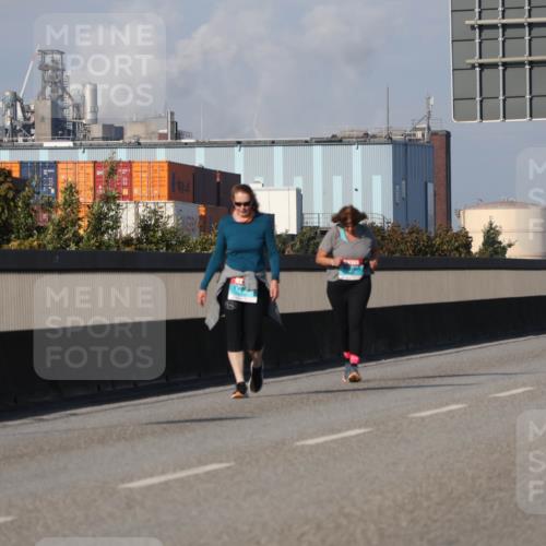 03.10.2025 - Köhlbrandbrückenlauf Luisa Fischer http://msf.ph/oto/8987945 03.10.2025 11:23:34 Position 3  meine-sportfotos.de