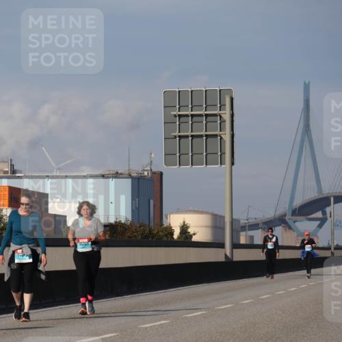 03.10.2025 - Köhlbrandbrückenlauf Luisa Fischer http://msf.ph/oto/8987970 03.10.2025 11:23:37 Position 3  meine-sportfotos.de