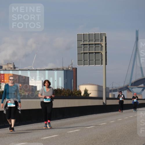 03.10.2025 - Köhlbrandbrückenlauf Luisa Fischer http://msf.ph/oto/8987987 03.10.2025 11:23:38 Position 3  meine-sportfotos.de
