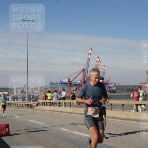 03.10.2025 - Köhlbrandbrückenlauf Matties Gatica Varas http://msf.ph/oto/8987988 03.10.2025 12:32:51 Position 2 4034 meine-sportfotos.de