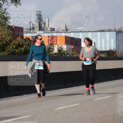 03.10.2025 - Köhlbrandbrückenlauf Luisa Fischer http://msf.ph/oto/8988028 03.10.2025 11:23:41 Position 3  meine-sportfotos.de