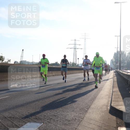 03.10.2025 - Köhlbrandbrückenlauf Luisa Fischer http://msf.ph/oto/8988199 03.10.2025 10:11:11 Position 3  meine-sportfotos.de