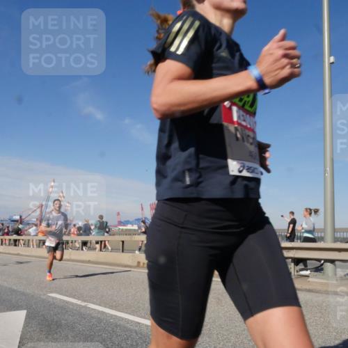 03.10.2025 - Köhlbrandbrückenlauf Matties Gatica Varas http://msf.ph/oto/8988217 03.10.2025 12:33:45 Position 2 118, 50 meine-sportfotos.de