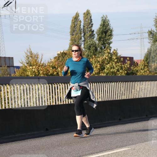 03.10.2025 - Köhlbrandbrückenlauf Luisa Fischer http://msf.ph/oto/8988232 03.10.2025 11:23:56 Position 3 1766 meine-sportfotos.de
