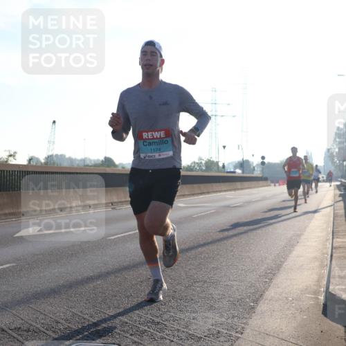 03.10.2025 - Köhlbrandbrückenlauf Luisa Fischer http://msf.ph/oto/8988263 03.10.2025 10:11:15 Position 3 1174 meine-sportfotos.de