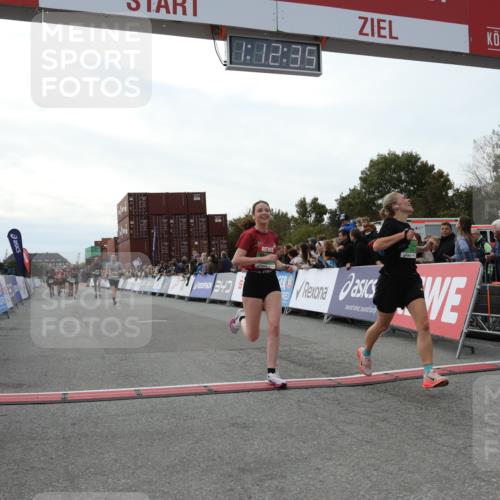 03.10.2025 - Köhlbrandbrückenlauf Yannick Fuchs http://msf.ph/oto/8988268 03.10.2025 16:12:33 Ziel 7203, 7502, 8901, 8957, 8960, 9300, 9420, 9454, 9677, 9706 meine-sportfotos.de