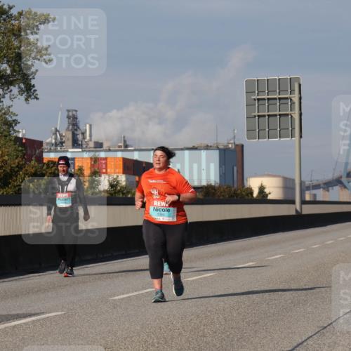 03.10.2025 - Köhlbrandbrückenlauf Luisa Fischer http://msf.ph/oto/8988333 03.10.2025 11:24:11 Position 3 1389 meine-sportfotos.de
