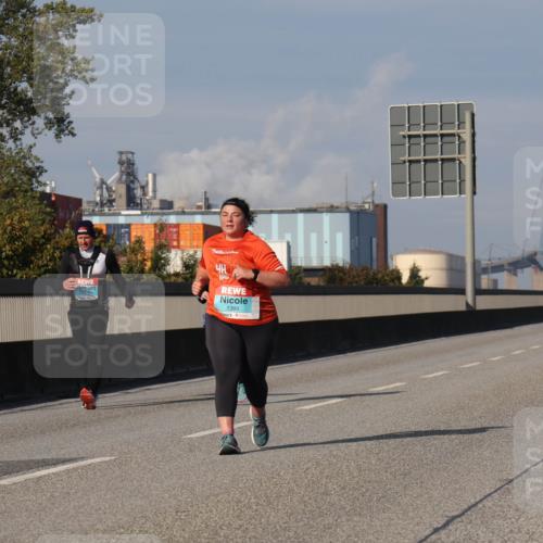 03.10.2025 - Köhlbrandbrückenlauf Luisa Fischer http://msf.ph/oto/8988346 03.10.2025 11:24:11 Position 3 1389 meine-sportfotos.de