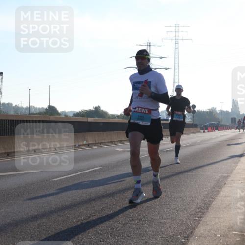 03.10.2025 - Köhlbrandbrückenlauf Luisa Fischer http://msf.ph/oto/8988402 03.10.2025 10:11:23 Position 3 3740, 1 meine-sportfotos.de