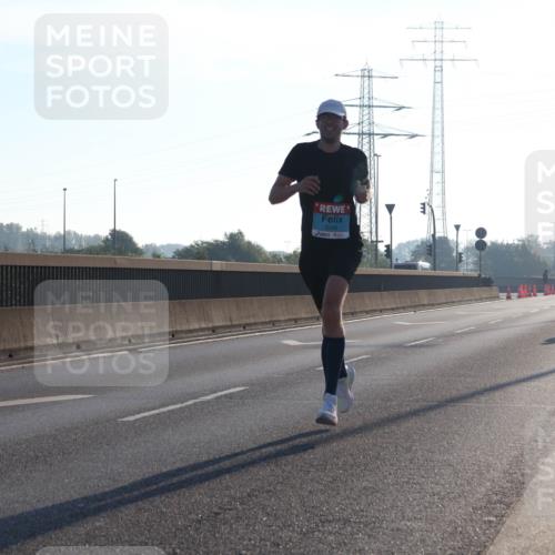 03.10.2025 - Köhlbrandbrückenlauf Luisa Fischer http://msf.ph/oto/8988423 03.10.2025 10:11:25 Position 3 3299 meine-sportfotos.de