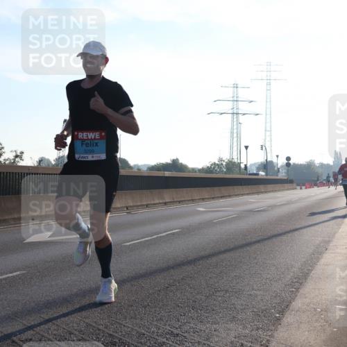 03.10.2025 - Köhlbrandbrückenlauf Luisa Fischer http://msf.ph/oto/8988443 03.10.2025 10:11:26 Position 3 3299 meine-sportfotos.de