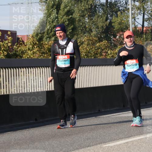 03.10.2025 - Köhlbrandbrückenlauf Luisa Fischer http://msf.ph/oto/8988468 03.10.2025 11:24:19 Position 3 1928, 2507 meine-sportfotos.de